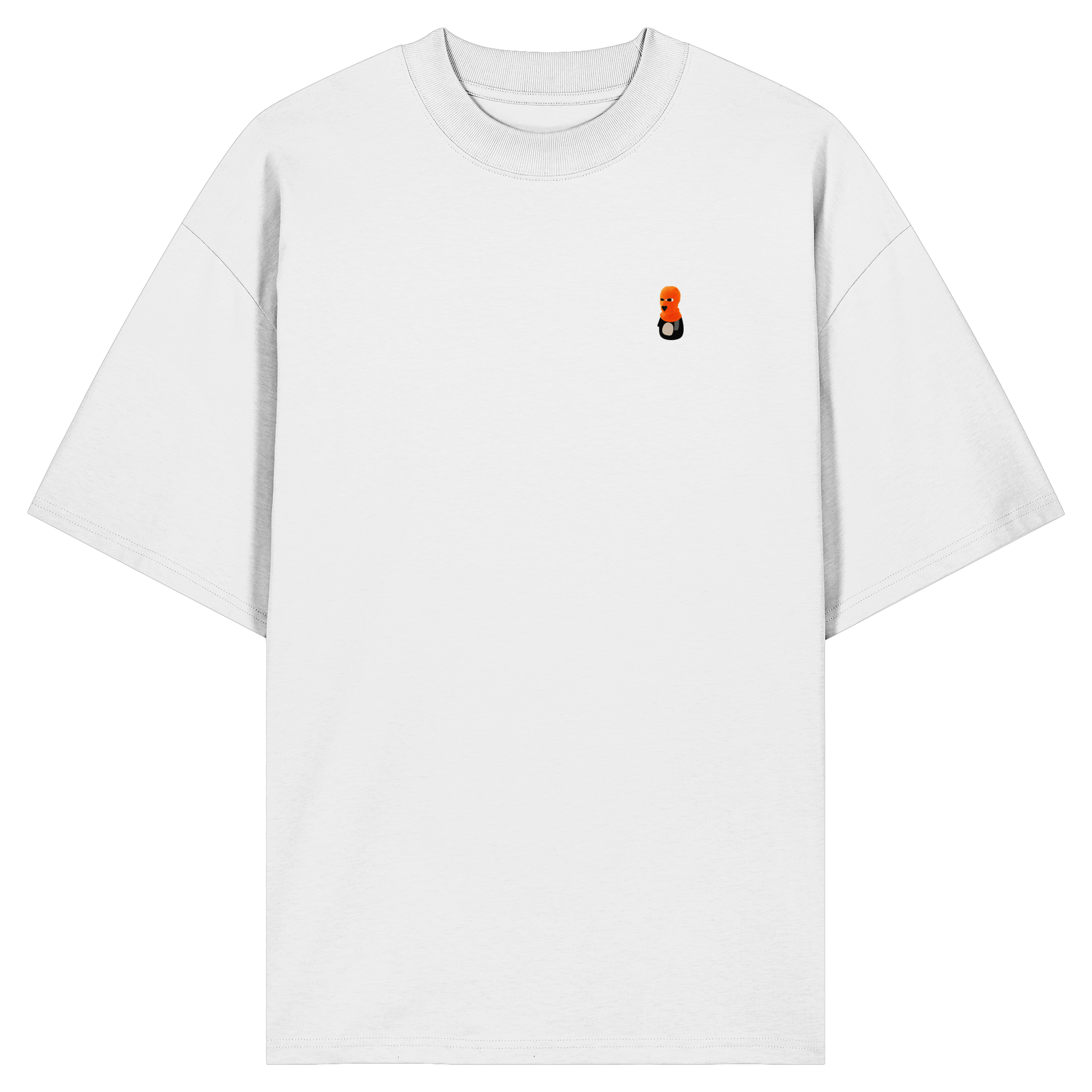 Die Vorderansicht eines weißen Oversized-T-Shirts mit Rundhalsausschnitt und weiten Ärmeln. Auf der linken Brust befindet sich ein kleiner, minimalistischer Print eines Pinguin-Charakters mit einem markanten orange-roten Kopf-Element beziehungsweise einer orangefarbenen Haube. Das Produktbild ist vor einem transparenten, karierten Hintergrund freigestellt